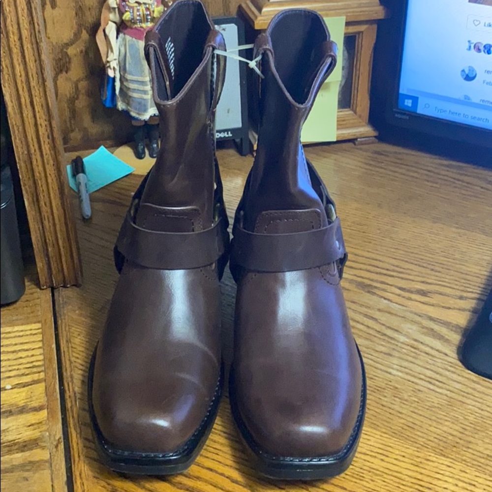 Kohls Sonoma butch brown men’s boots